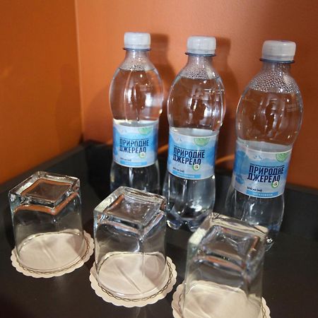 Lomo Hotel אומן מראה חיצוני תמונה