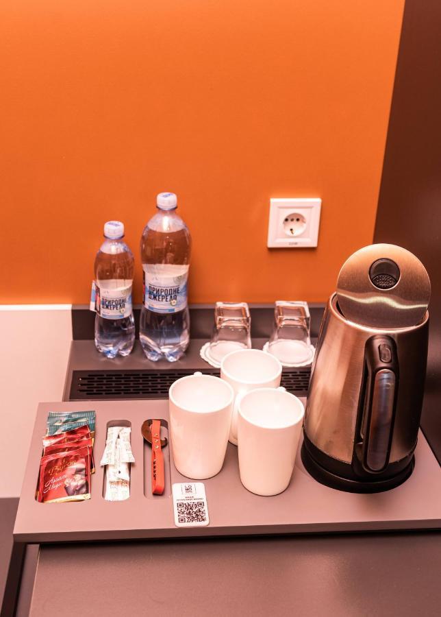 Lomo Hotel אומן מראה חיצוני תמונה
